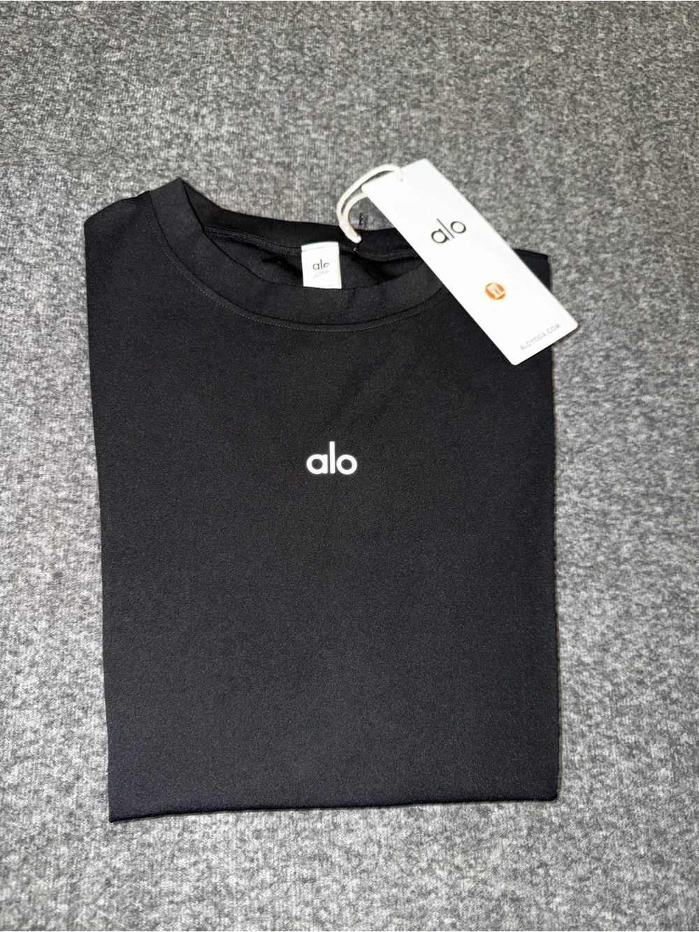 ALO Yoga Black Short Sleeve Crew Tee